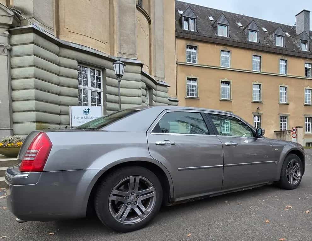 Chrysler 300C 3.0 CRD Autom. - 09/2007-photo-1