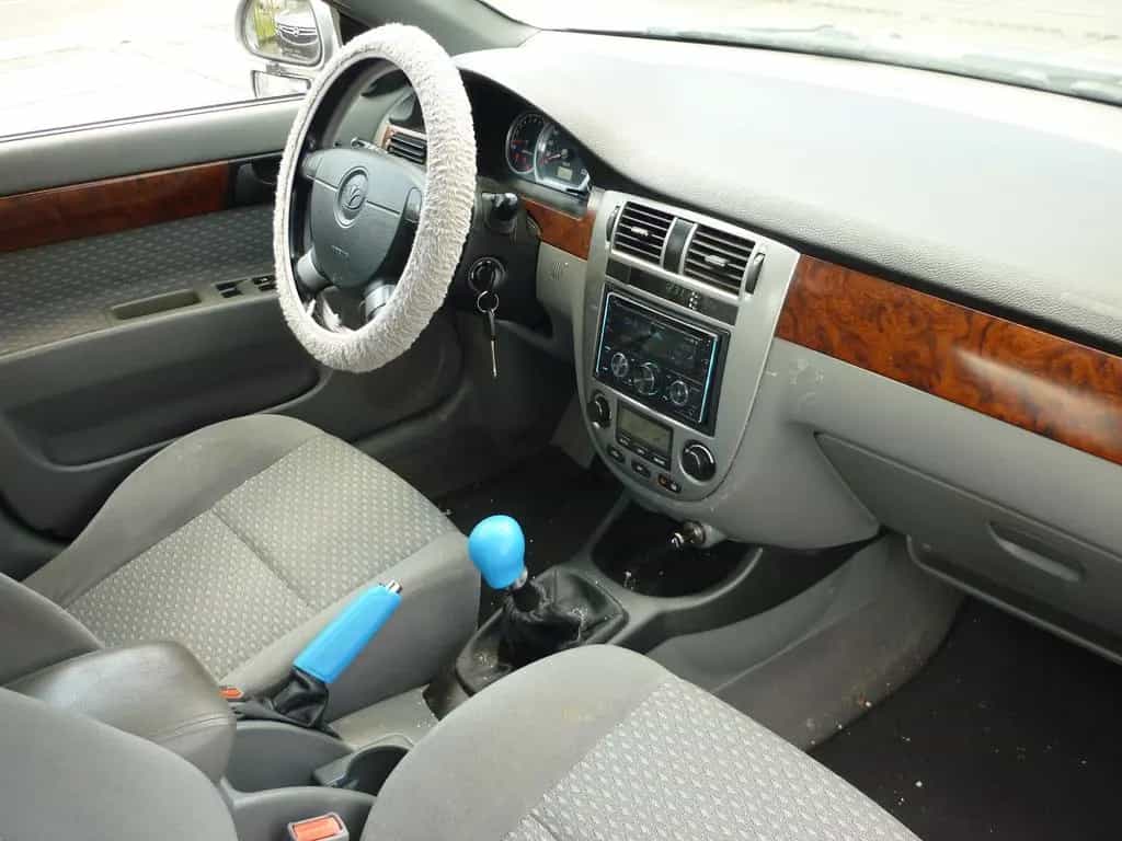 Daewoo Nubira 1,8 CDX Cool Klimaautomatik! 11/2004-photo-10