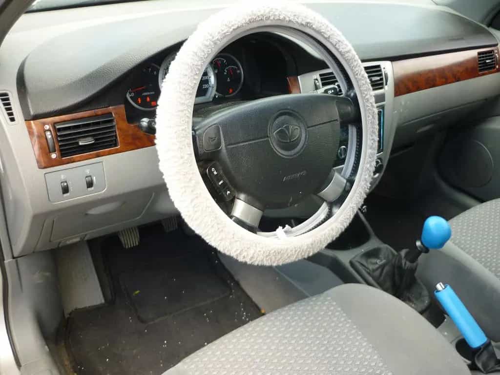 Daewoo Nubira 1,8 CDX Cool Klimaautomatik! 11/2004-photo-12