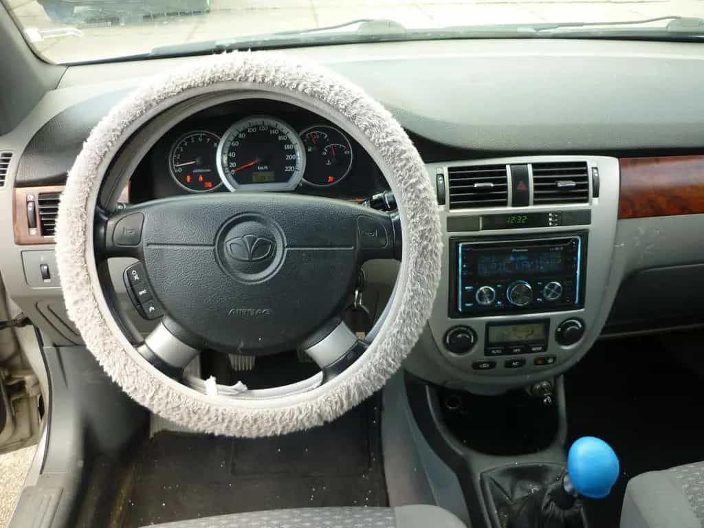 Daewoo Nubira 1,8 CDX Cool Klimaautomatik! 11/2004-photo-15