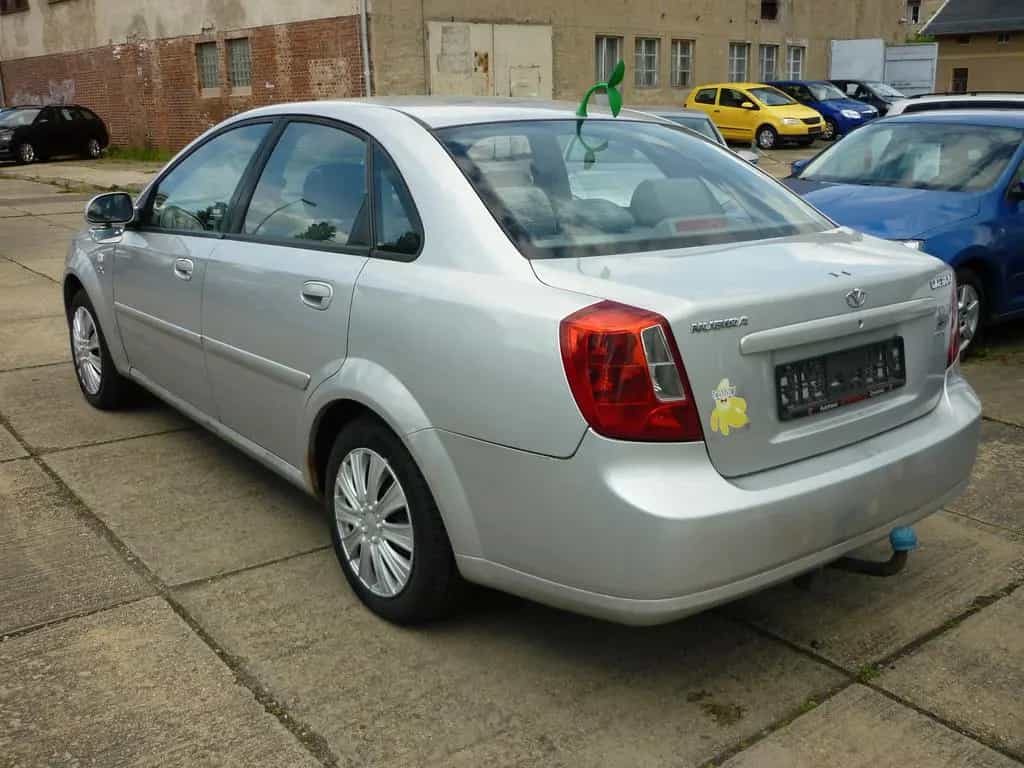 Daewoo Nubira 1,8 CDX Cool Klimaautomatik! 11/2004-photo-5