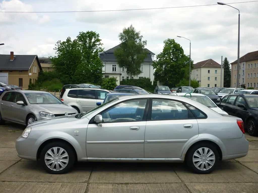Daewoo Nubira 1,8 CDX Cool Klimaautomatik! 11/2004-photo-6