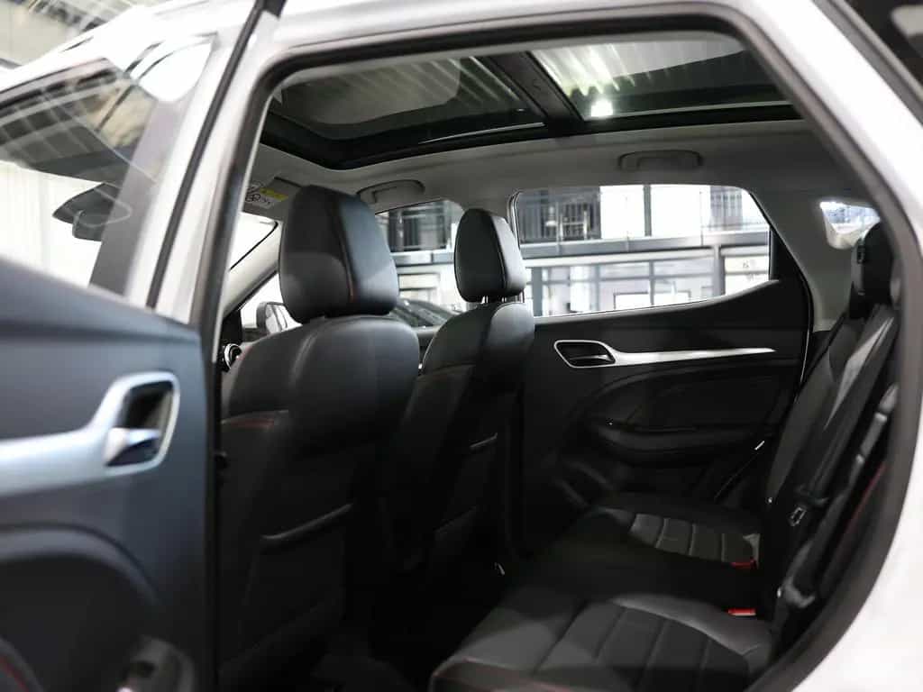 MG ZS 1.0 T-GDI LUXURY ICE / PANORAMA, LED, LEDER 10/2023-photo-17