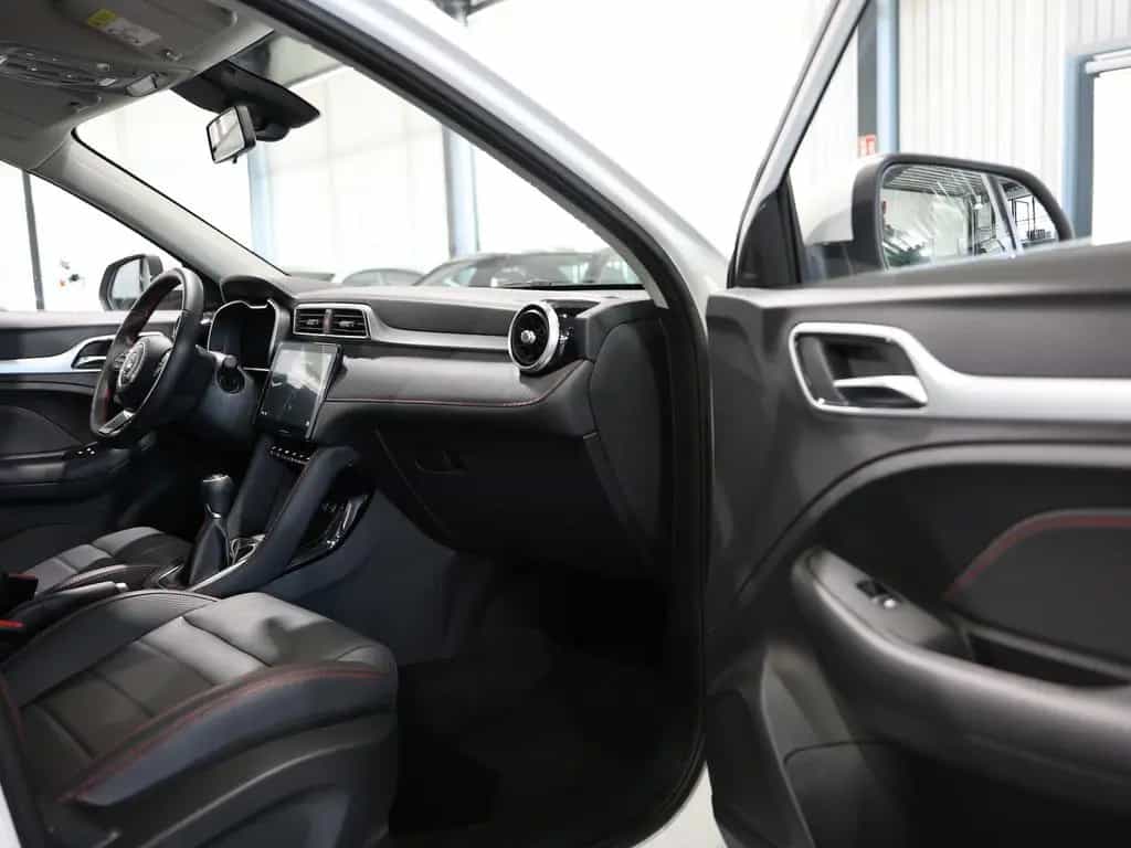 MG ZS 1.0 T-GDI LUXURY ICE / PANORAMA, LED, LEDER 10/2023-photo-20