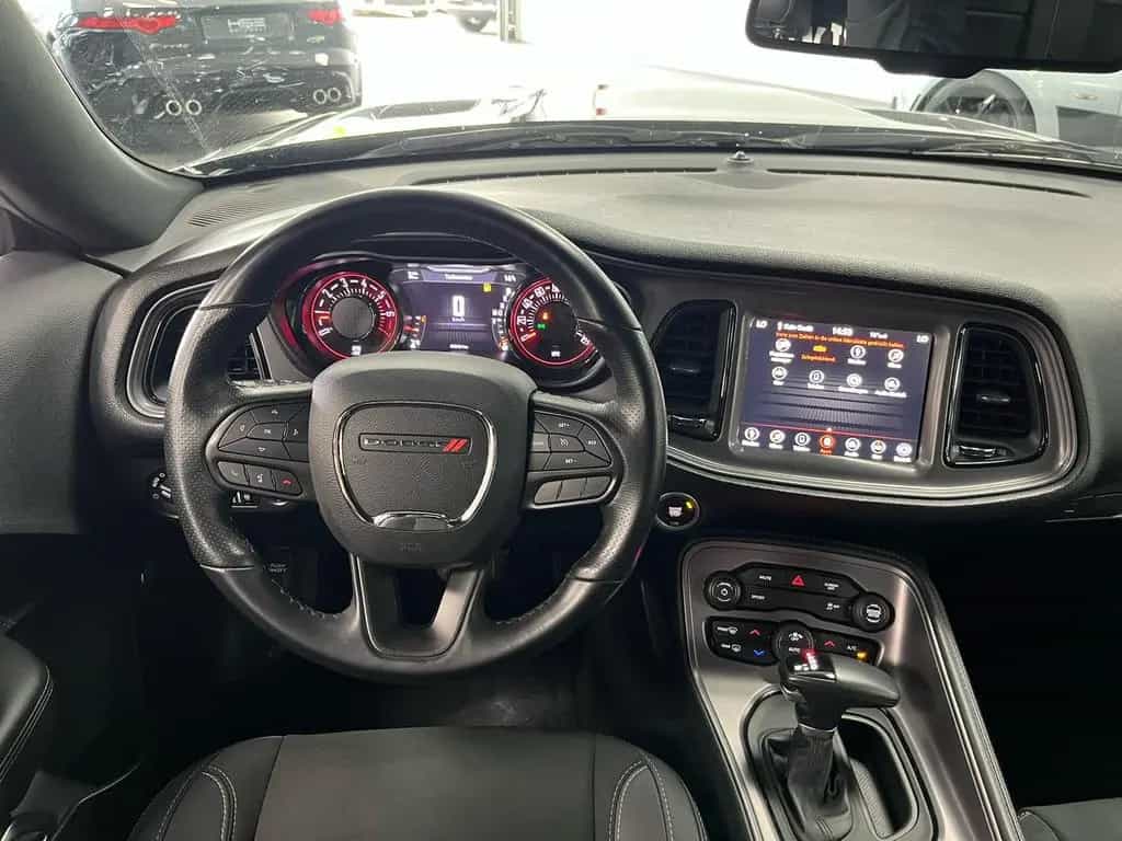 Dodge Challenger 3,6l V6 SXT/SHZ/Navi/Apple 10/2023-photo-12