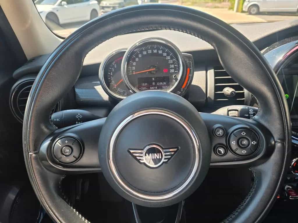 MINI Cooper 12/2018-photo-14