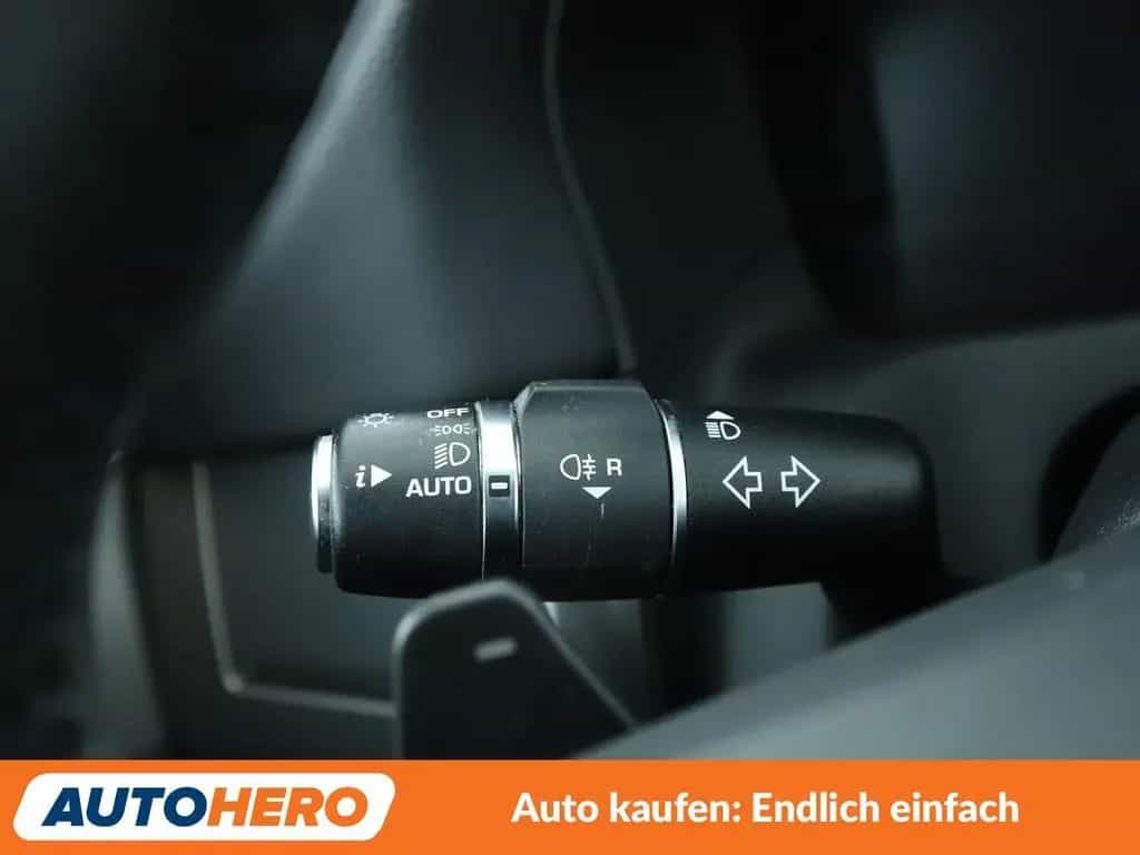 Jaguar XF 30t Prestige AWD Aut.*NAVI*BiXENON*CAM*TEMPO* 01/2018-photo-26