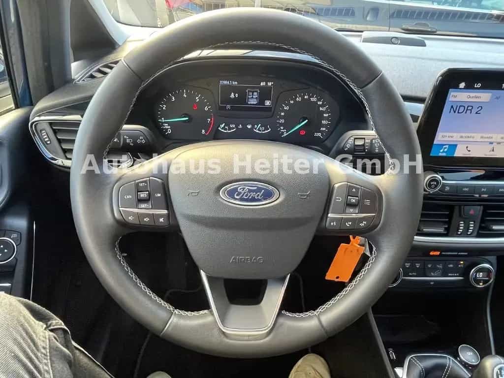 Ford Fiesta Titanium 100 PS / B&O+5.Türig+Navi 03/2019-photo-17