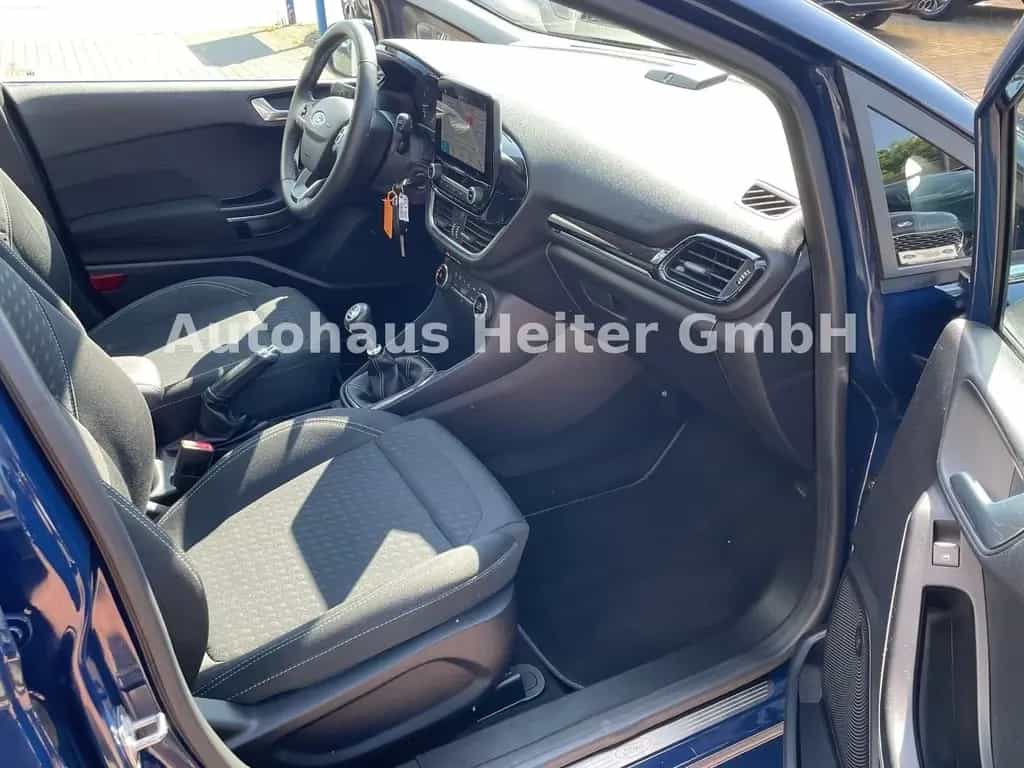 Ford Fiesta Titanium 100 PS / B&O+5.Türig+Navi 03/2019-photo-9