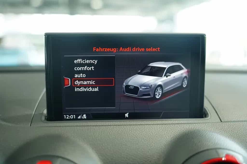 Audi S3 Sportback q. *S-AGA*Pano*Virtual*Schale*Kam 10/2019-photo-39