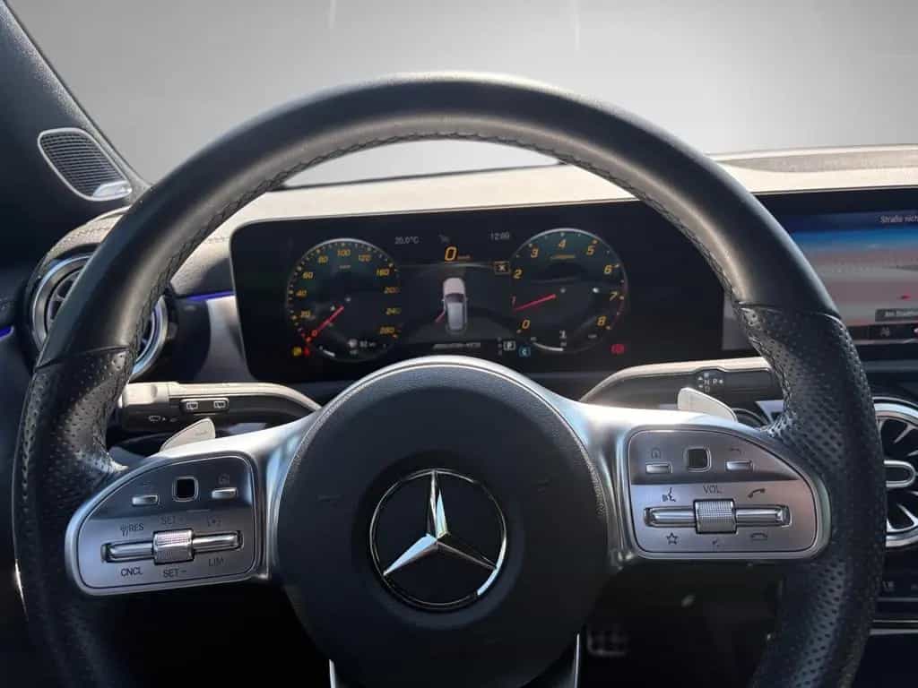 Mercedes-Benz A 35 AMG 4M Night Burmester MBUX Leder LED 10/2020-photo-18