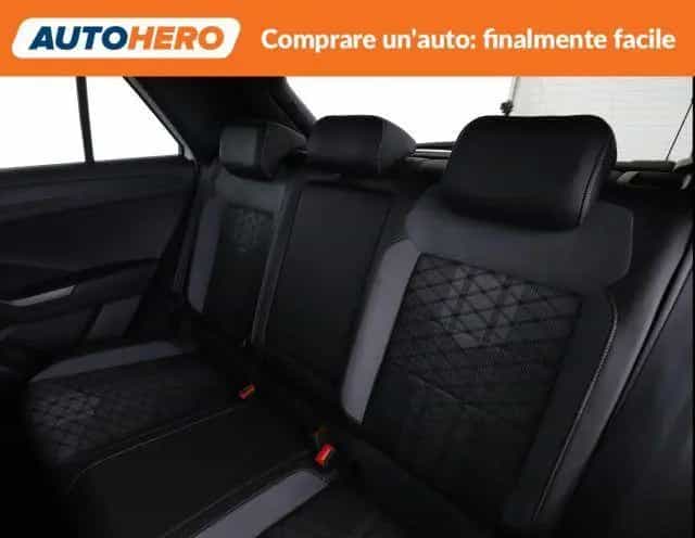 Other Other VOLKSWAGEN T-Roc 1.0 TSI R-Line 04/2023-photo-8