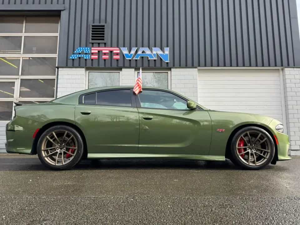 Dodge Charger 2020er 6.4 SRT Scatpack Schiebedach Navi 12/2020-photo-2