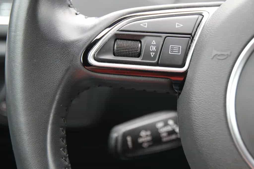 Audi Q3 sport NAVI+ALU+SHZ+KLIMAAUT+PDC 07/2018-photo-24