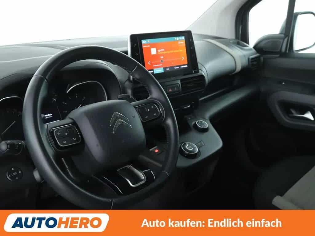Citroën Berlingo 1.2 PureTech Shine M Aut.*CAM*HUD*TEMPO 02/2020-photo-10