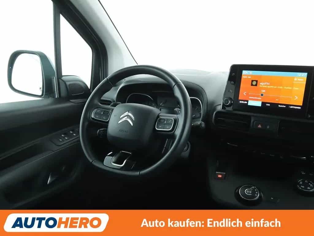 Citroën Berlingo 1.2 PureTech Shine M Aut.*CAM*HUD*TEMPO 02/2020-photo-12