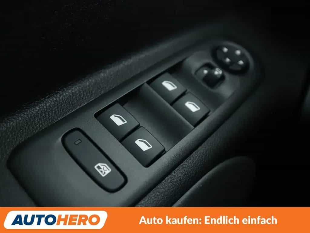 Citroën Berlingo 1.2 PureTech Shine M Aut.*CAM*HUD*TEMPO 02/2020-photo-25