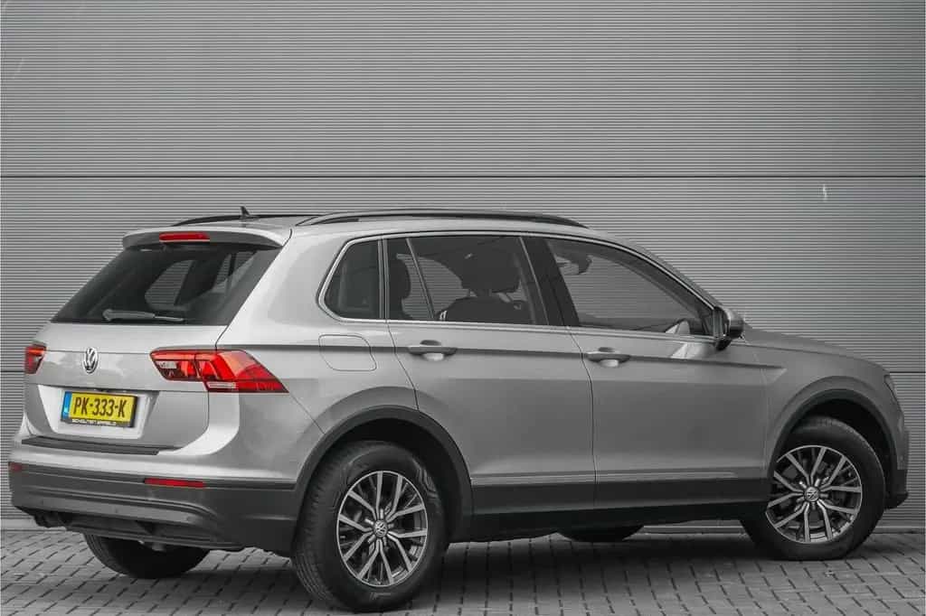 Volkswagen Tiguan 1.4 TSI Highline Pano LED CarPlay Camera 11/2016-photo-12