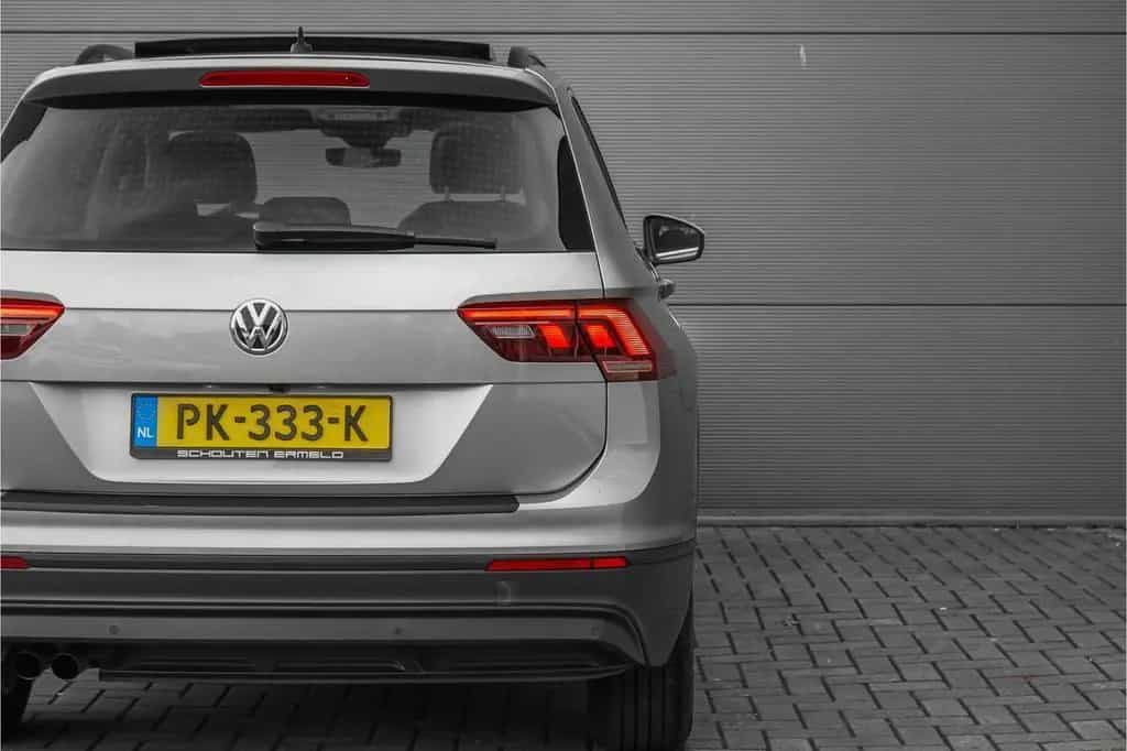 Volkswagen Tiguan 1.4 TSI Highline Pano LED CarPlay Camera 11/2016-photo-15