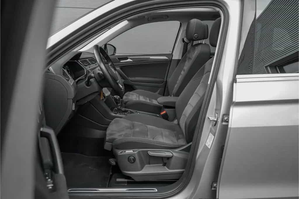 Volkswagen Tiguan 1.4 TSI Highline Pano LED CarPlay Camera 11/2016-photo-3
