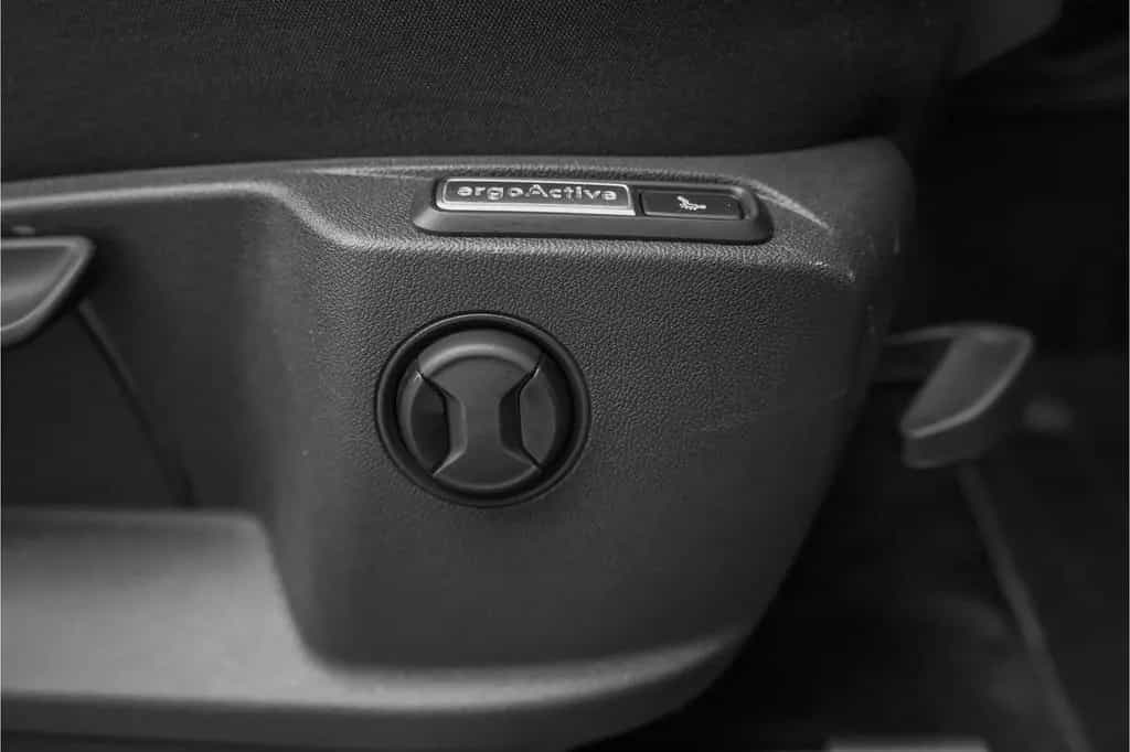 Volkswagen Tiguan 1.4 TSI Highline Pano LED CarPlay Camera 11/2016-photo-38