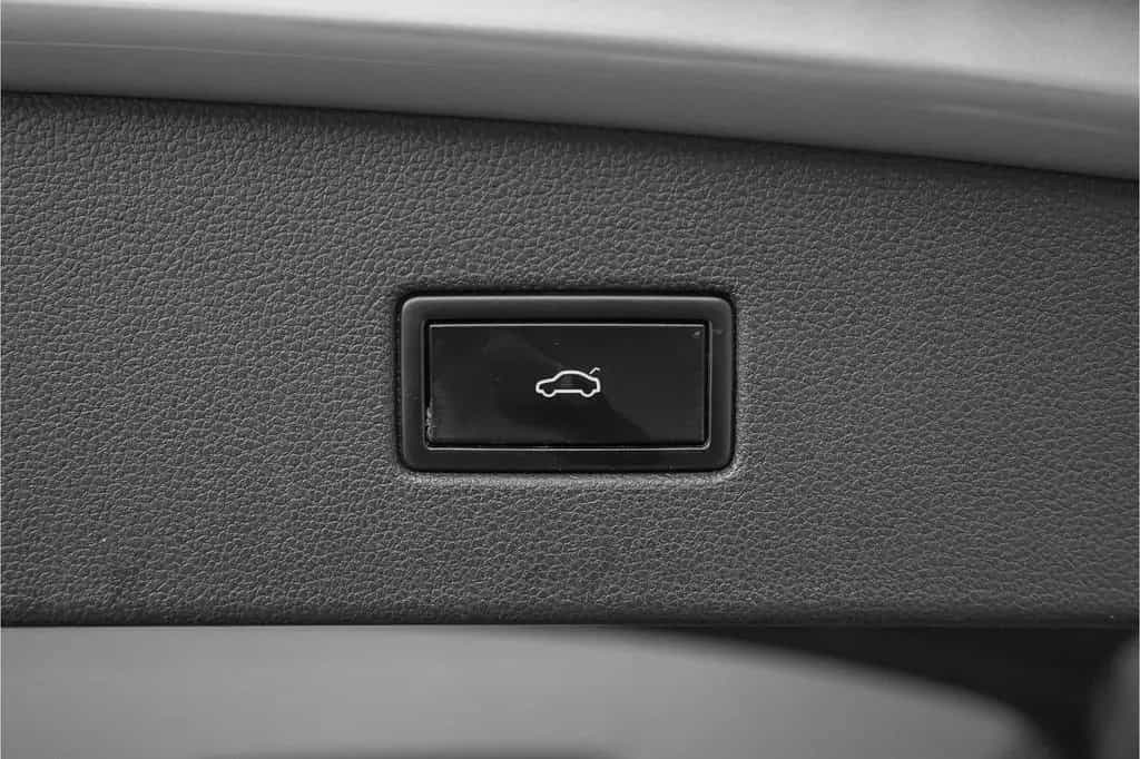 Volkswagen Tiguan 1.4 TSI Highline Pano LED CarPlay Camera 11/2016-photo-41