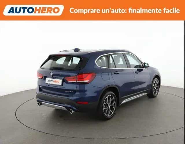 BMW X1 sDrive18d xLine 07/2021-photo-4