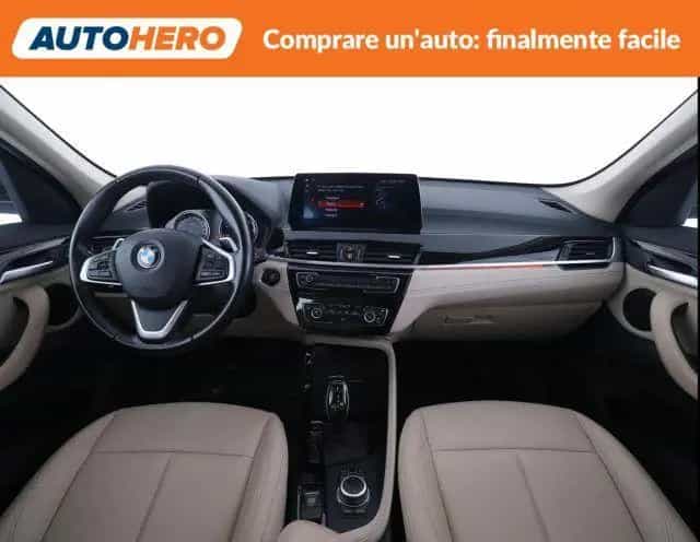 BMW X1 sDrive18d xLine 07/2021-photo-7
