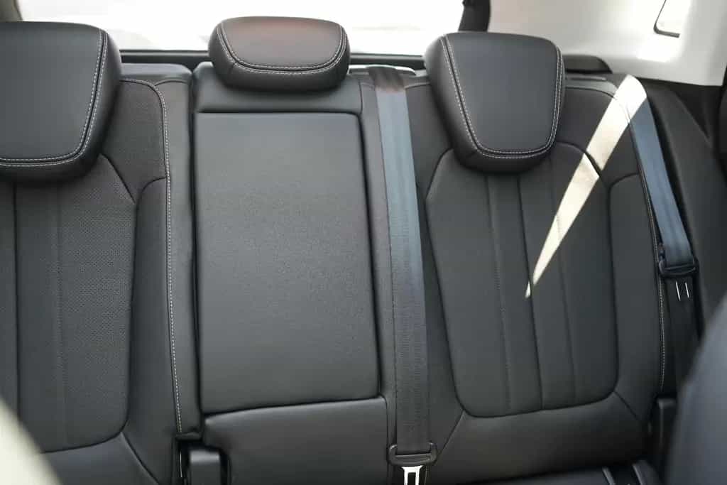 Opel Grandland (X) 1.2 Turbo Ultimate*AHK*PANO*APPLE* 03/2019-photo-15