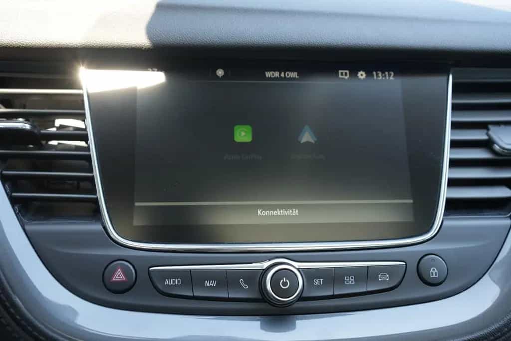 Opel Grandland (X) 1.2 Turbo Ultimate*AHK*PANO*APPLE* 03/2019-photo-33