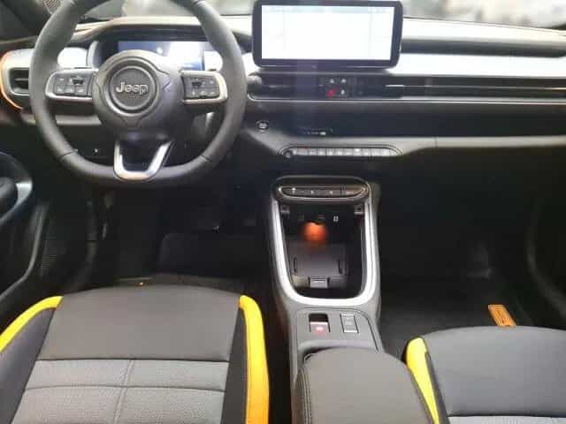 Jeep Avenger 4xe The North Face 1.2l T3 eAWD 145 PS null-photo-11
