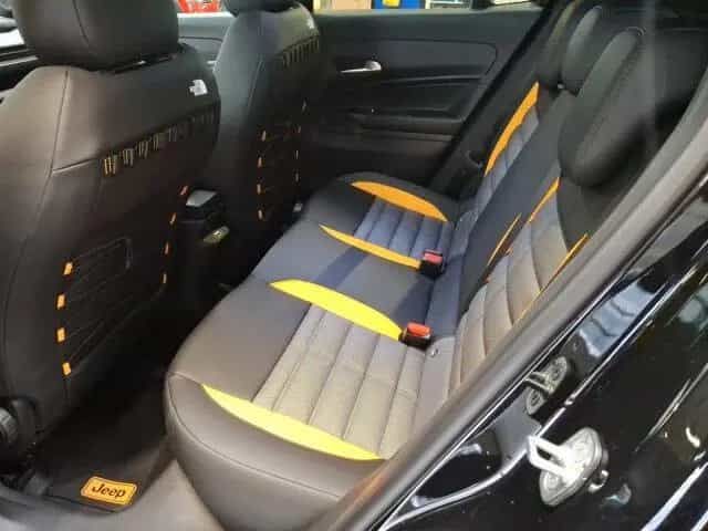 Jeep Avenger 4xe The North Face 1.2l T3 eAWD 145 PS null-photo-13