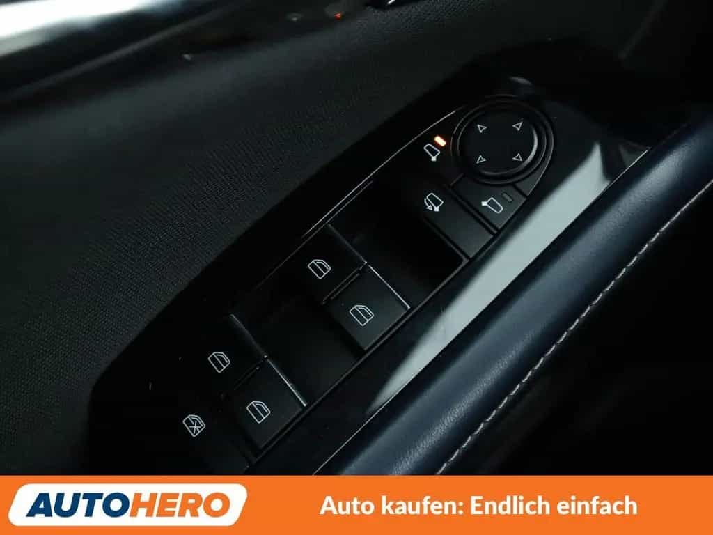 Mazda CX-30 2.0 Skyactiv-G Mild-Hybrid Selection 2WD 11/2019-photo-24