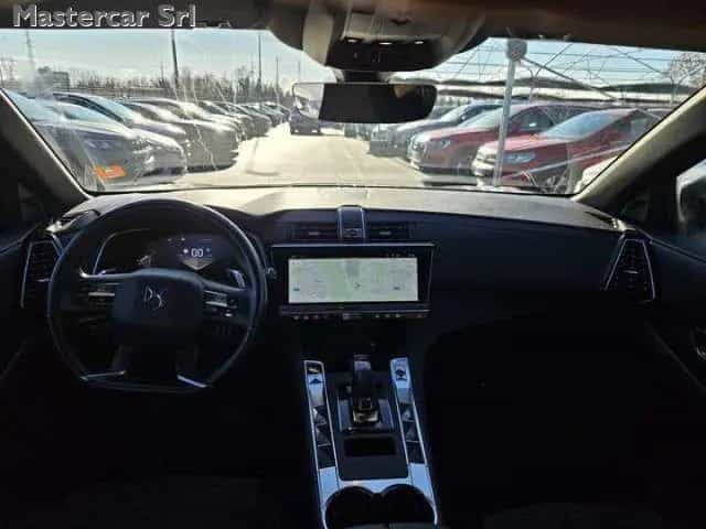 DS Automobiles DS7 (Crossback) DS AUTOMOBILES DS 7 DS7 1.5 bluehdi Bastille Bus 05/2023-photo-9