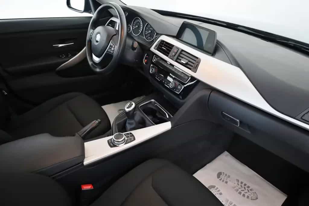 BMW 420 4 Gran Coupe 420 i Advantage Navi,LED,SH,PDC 12/2018-photo-2