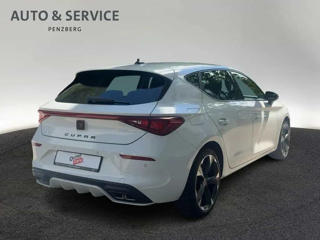 Cupra Leon 1.5 eTSI ACT DSG *KESSY*SHZ*UVM 02/2024-photo-2