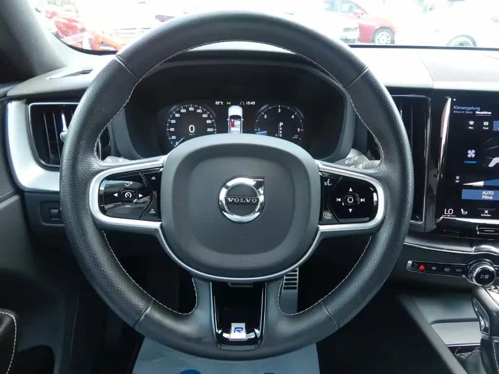 Volvo XC60 XC 60 R Design AWD AHK*Leder*Navi*ab 299€ 07/2018-photo-12