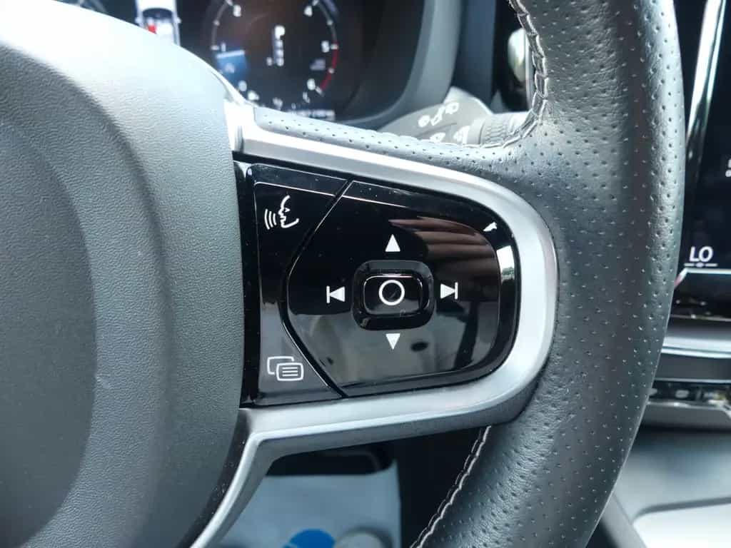 Volvo XC60 XC 60 R Design AWD AHK*Leder*Navi*ab 299€ 07/2018-photo-14