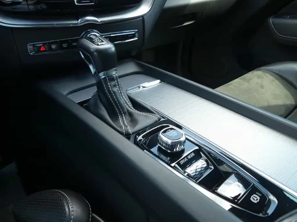 Volvo XC60 XC 60 R Design AWD AHK*Leder*Navi*ab 299€ 07/2018-photo-19