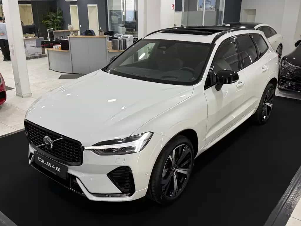 Volvo XC60 R Design 2WD*PANO*360*HUD*MEMORY*LED*ACC* 10/2021-photo-0