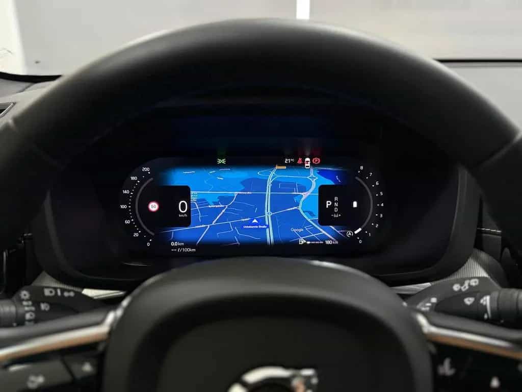 Volvo XC60 R Design 2WD*PANO*360*HUD*MEMORY*LED*ACC* 10/2021-photo-30