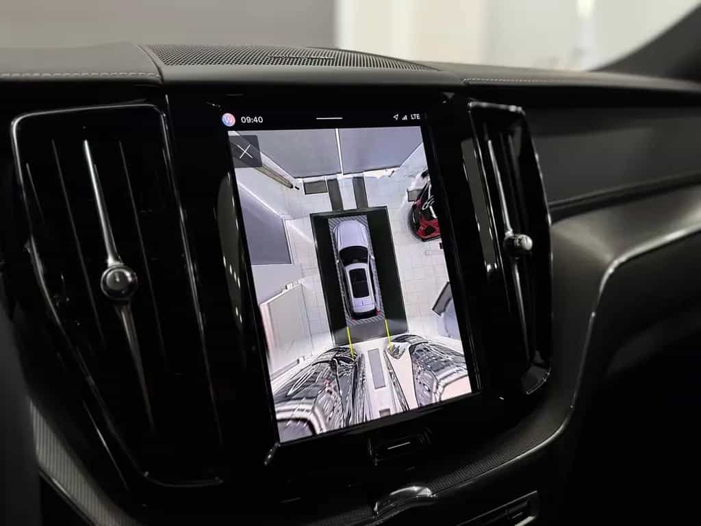 Volvo XC60 R Design 2WD*PANO*360*HUD*MEMORY*LED*ACC* 10/2021-photo-35