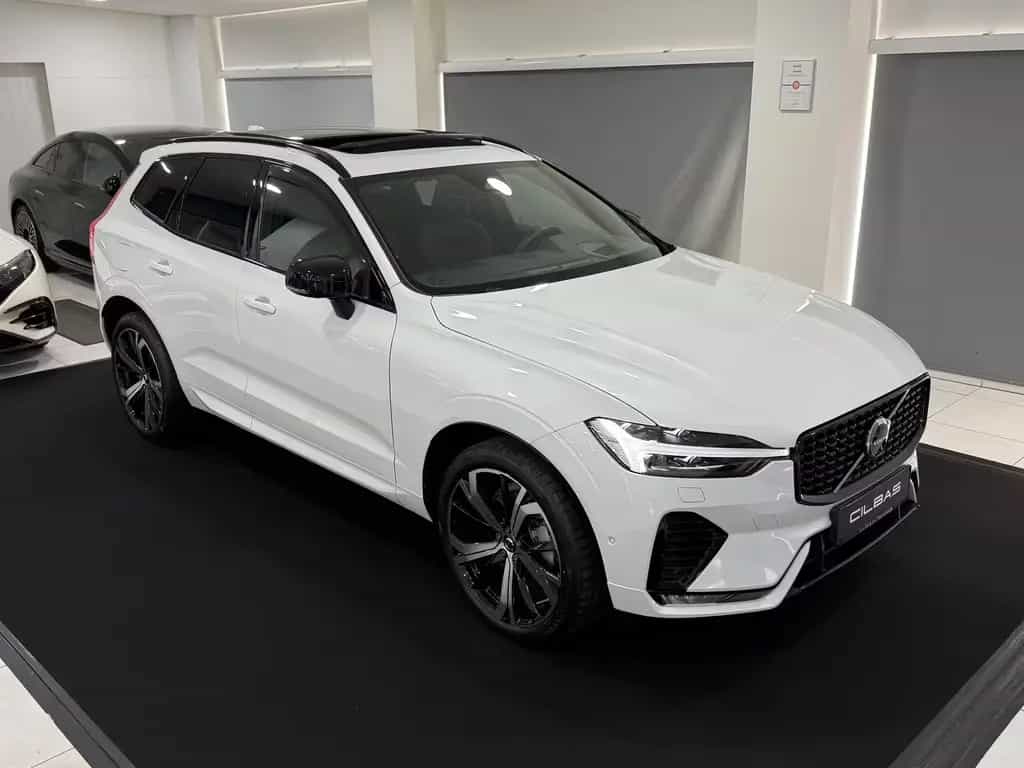 Volvo XC60 R Design 2WD*PANO*360*HUD*MEMORY*LED*ACC* 10/2021-photo-5