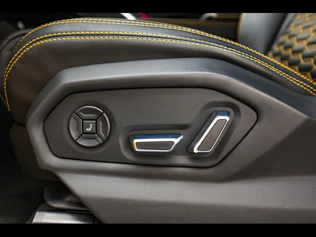 Lamborghini Urus Q-CITURA°CARBON°TV°B&O 3D°FULL  ADAS°HUD 07/2019-photo-11