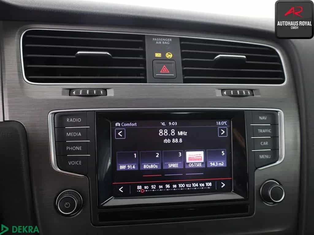 Volkswagen Golf VII 1.4 TSI STANDHEIZ,NAVIGATION,BI-XENON 03/2013-photo-16