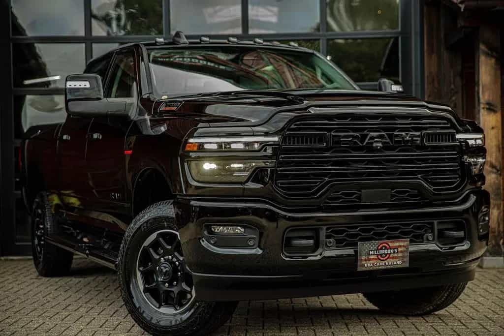 Dodge RAM 2500 laramie 6.7L Cummins 2026 !!20x!! null-photo-0