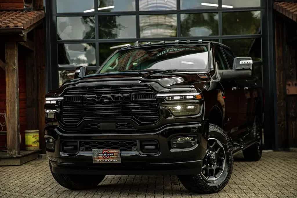 Dodge RAM 2500 laramie 6.7L Cummins 2026 !!20x!! null-photo-1