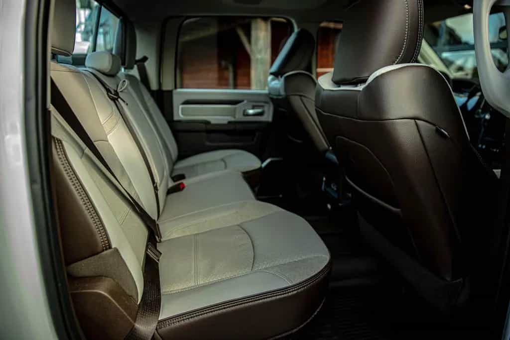 Dodge RAM 2500 laramie 6.7L Cummins 2026 !!20x!! null-photo-11