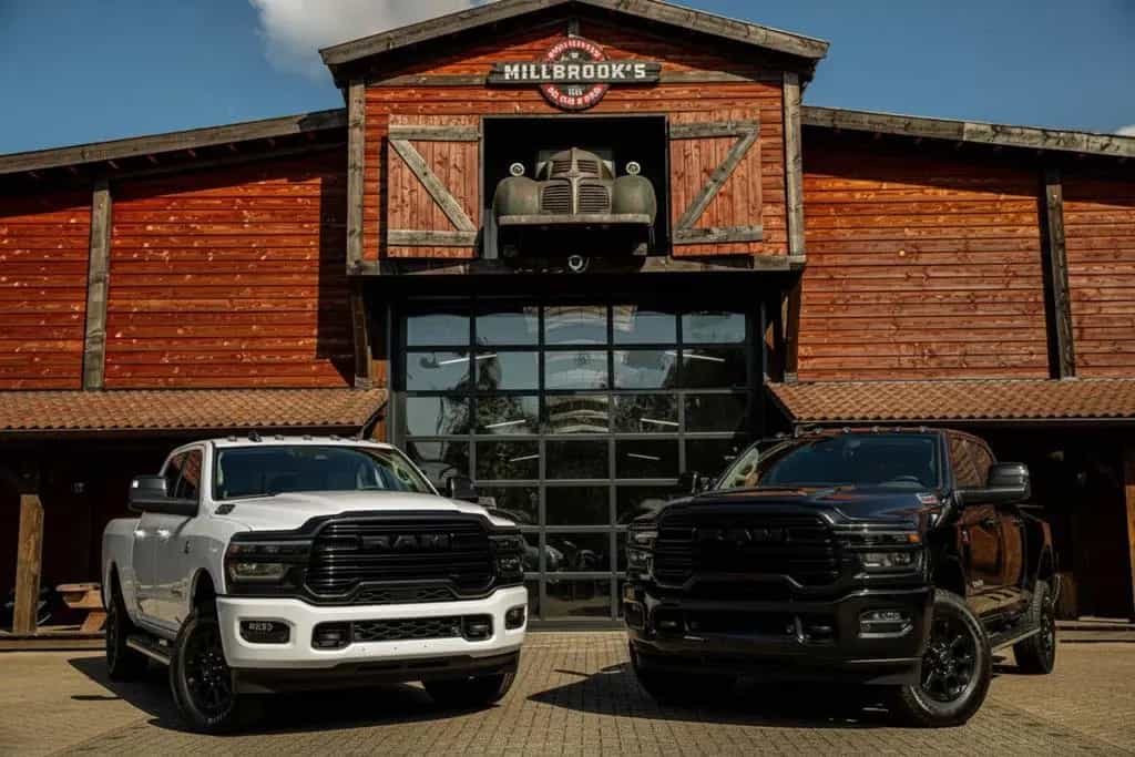 Dodge RAM 2500 laramie 6.7L Cummins 2026 !!20x!! null-photo-13