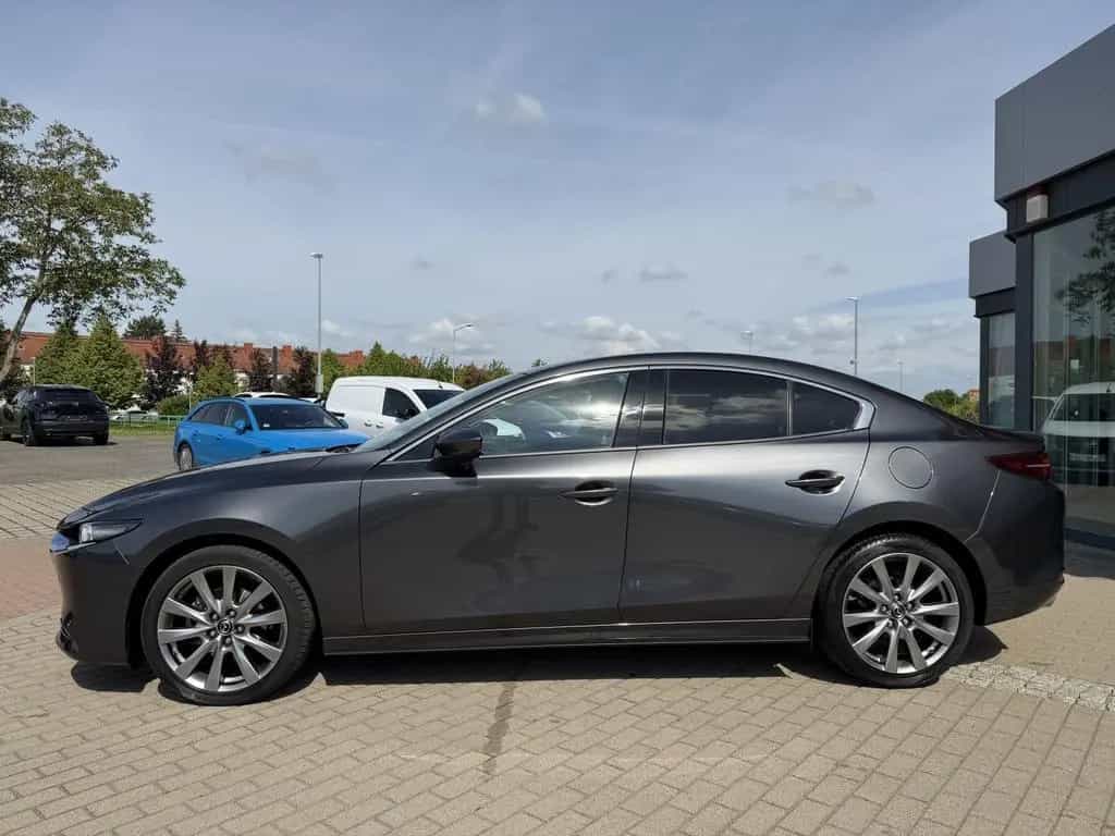 Mazda 3 LIM. AUTO. M-Hybrid SELECTION/DESIGN/BOSE 11/2020-photo-3